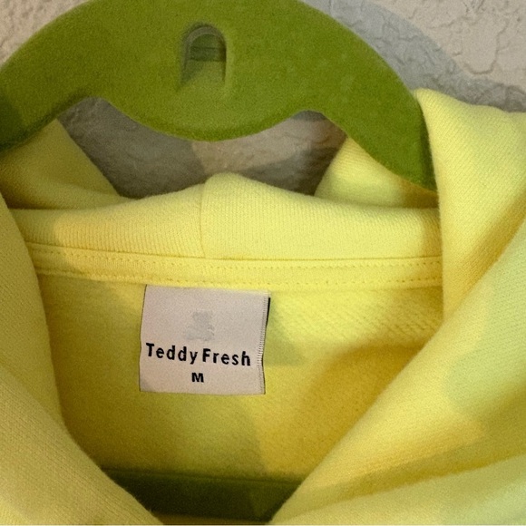 Teddy Fresh Hoodie Highlighter Neon Yellow Cropped Friendship Bracelet - Picture 11 of 11